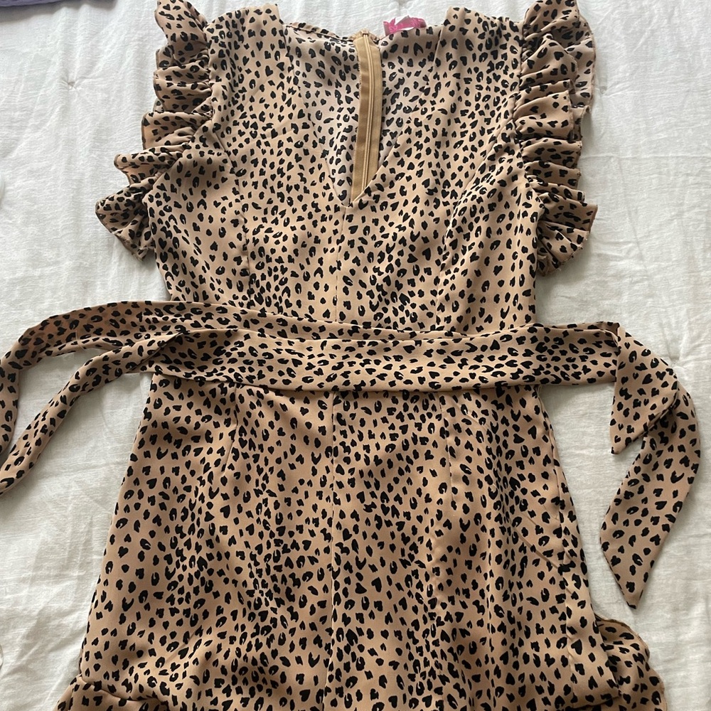 Pink lily leopard romper